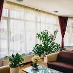 Hotel Eden